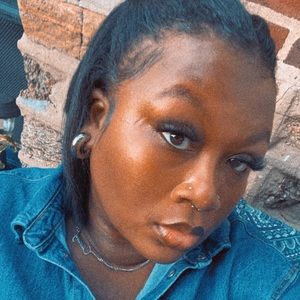 Meet your Posher, Reeta